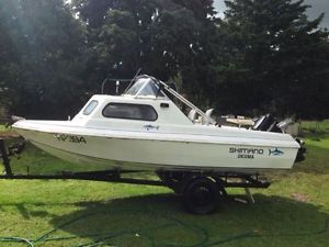 15FT Fishing Boat and trailer