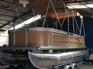 5.8m 19 ft Pontoon Party BBQ Boat & Tandem Trailer all new