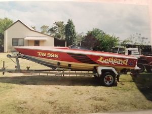 Haines Hunter 1800 SO Ski Boat