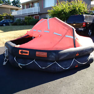 Beaufort 16 passenger covered rubber survival raft