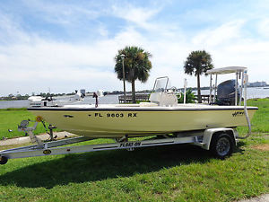 2004 Hewes redfisher 16