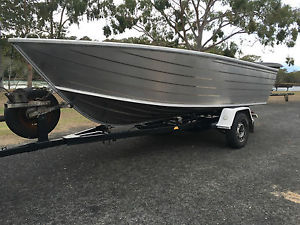 NEW QUINTREX 5.2 M  WB DORY- 50HP YAMAHA ELECTRIC START, TRIM/TILT , REG TRAILER