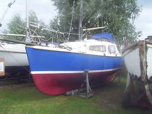 Itchen Ferry 22ft 4 berth bermudan sloop with inboard diesel & loads of gear