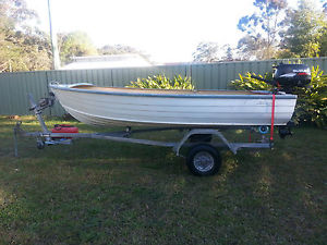 tinny boat savage11ft reg trailer 5hp 4 stroke outboard