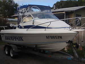 SEAFARER 5.5 VIKING 130HP MOTOR ALL IMMACULATE CONDITION