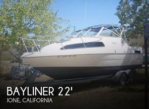 2002 Bayliner Ciera Express 2252