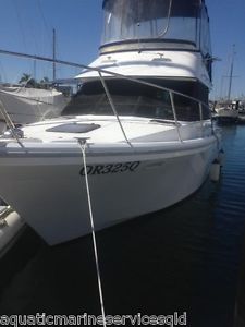 Riviera 32 Flybridge