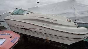 2001 Maxum