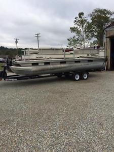 2002 Bass Tracker