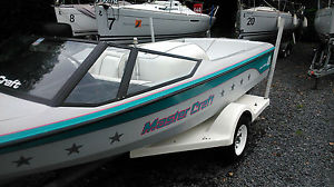 Mastercraft 190 prostar ..Great condition..waterski / wakeboard boat