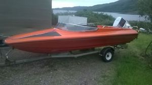 14" Speedboat 75hp Johnston engine