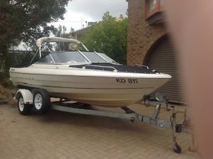 2001 bayliner classic Capri 19.5 ft