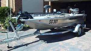 Quintrex 390 Explorer