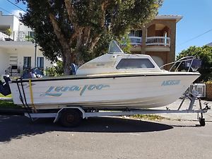 Boat 14 Ft - Half Cabin with Trailer