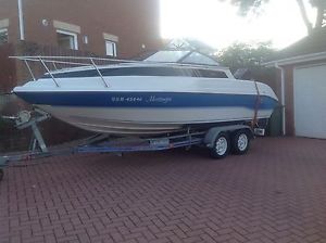 Speed Boat 20ft Renken 2000 Cuddy
