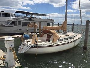 Newport sloop 33' - similar to Catalina 34'