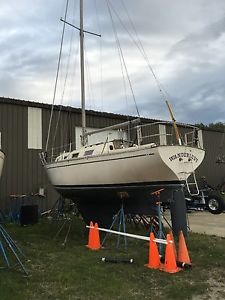 columbia sailboat 8.7 1977 amazing boat. tons of pics   Selling to go huge!