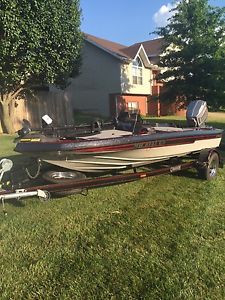 1995 Champion Boats
