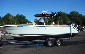 2005 Pursuit 2670