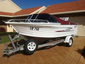 2007 QUINTREX 520 COAST RUNNER