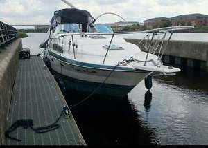 Bayliner 2755 Powerboat Recent V8 Engine Good Condition Motor Boat