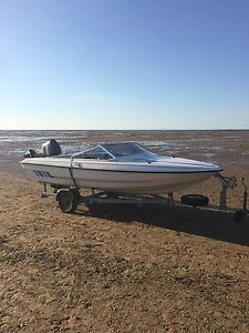 Fletcher Arrowflash GTO Speedboat, Mercury 50hp and trailer - complete package