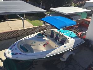 Jet Boat Regal Rush