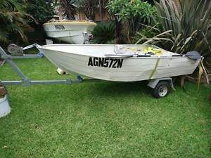 3m Tinny with 6hp Evinrude