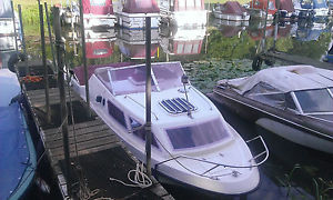 SHETLAND FAMILY FOUR RIVER BOAT