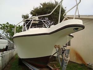 1990 Mako MAKO WA 280/285