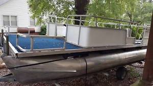 24ft Pontoon Platform (no Motor or Trailer)