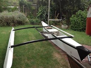 Sailing outrigger boat