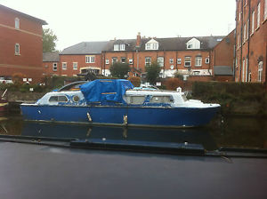 Norman 32 Cabin Cruiser / Project Boat