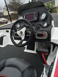 2015 Tracker Nitro Z7