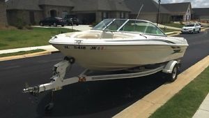 2000 180 Sea Ray Bowrider with trailer