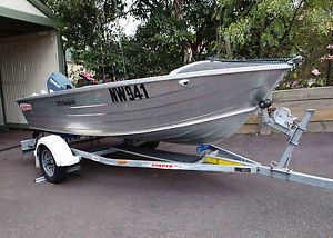 STACER SEA SPRITE 379 2011 EVENTIDE 25 E-TEC OUTBOARD CALV TRAILER