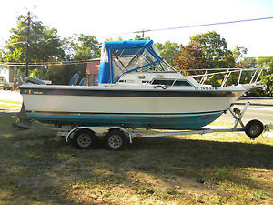 1999 Wellcraft 230 WA