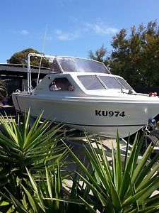 Pride Albatross 5.0 cuddy cabin
