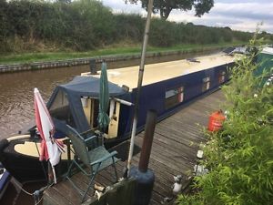 60 foot semi trad  narrowboat