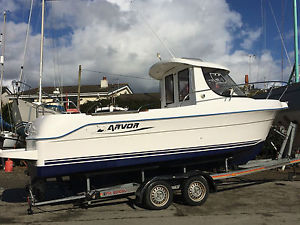 2003 Arvor 20 Pilothouse sports fisher.  Turbo diesel