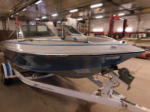 16' Four Winns 160 Freedom OMC In/Outboard EZ Loader Trailer T1260052