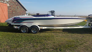 1997 ELIMINATOR BOAT