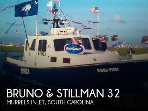 1979 Bruno & Stillman 32