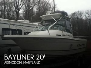 2000 Bayliner 2002 DX Trophy Walkaround