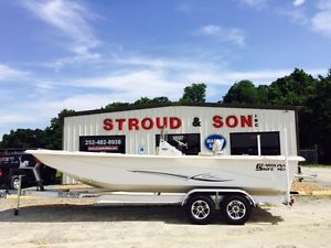 2016 Carolina Skiff 238 DLV