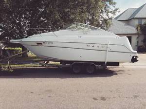 1998 Maxum 2400 SCR