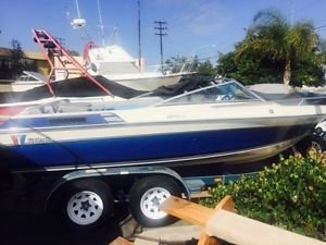 19ft WELLCRAFT V6 OPEN BOW & TWIN AXLE TRAILER