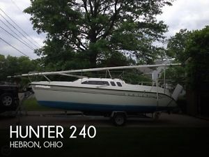 1998 Hunter 240
