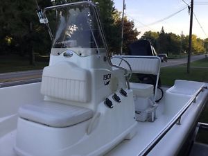 2008 Mako