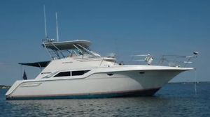 1989 Cruisers Yachts 4280